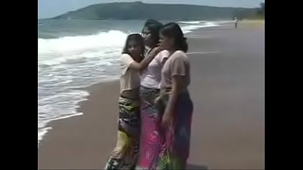 Indian Babe sex with tourist