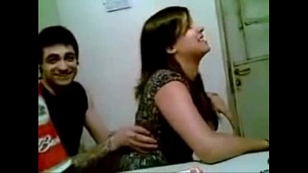 MMS-SCANDAL-INDIAN-TEEN-WITH-BF-ENJOYING-ROMANCE-New-Video